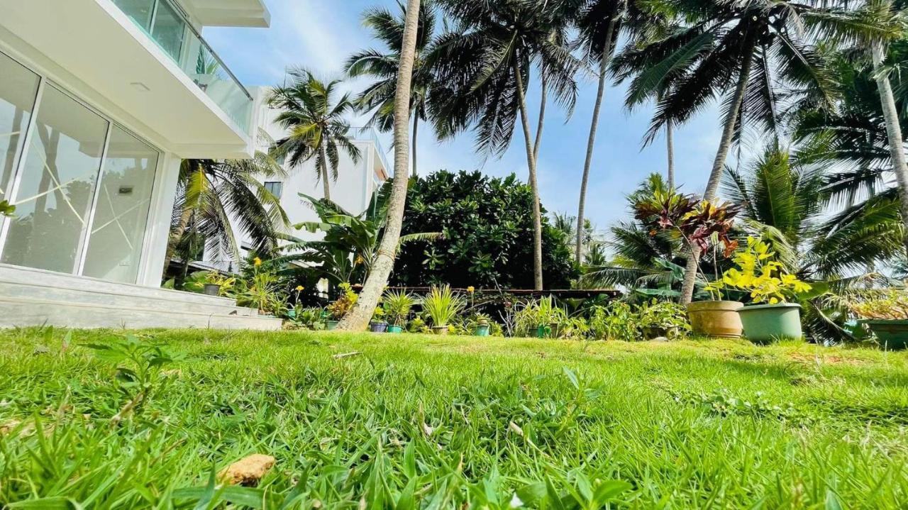 Villa La Kurumba Ambalangoda  Exteriör bild