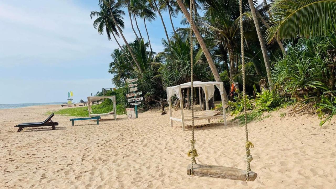 Villa La Kurumba Ambalangoda  Exteriör bild