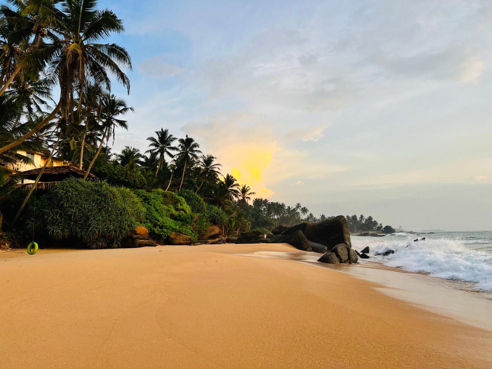 Villa La Kurumba Ambalangoda  Exteriör bild