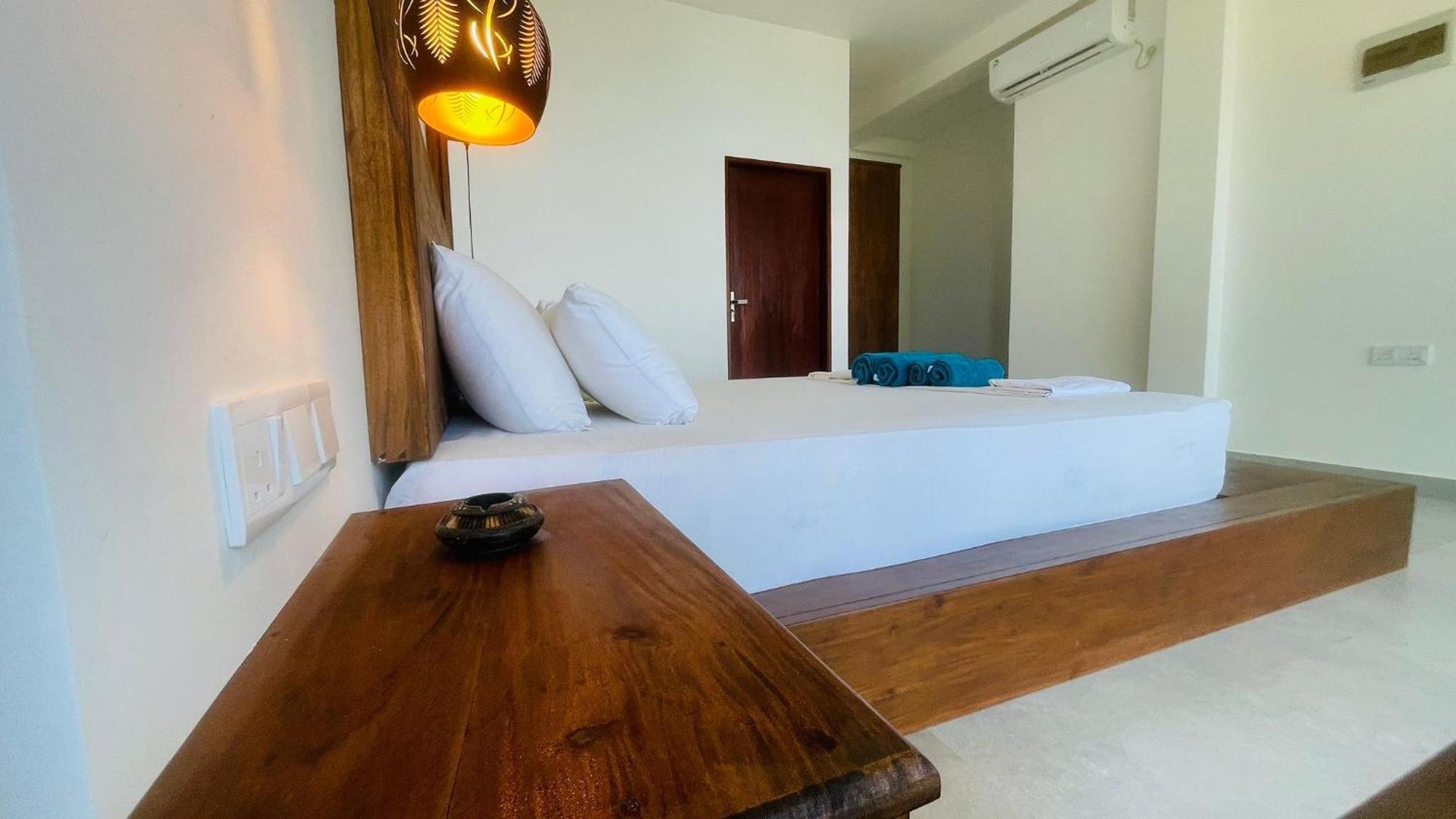 Villa La Kurumba Ambalangoda  Exteriör bild